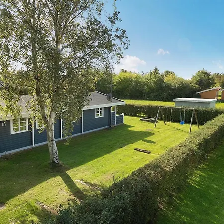 Rosabella - 600m From The Sea By Interhome *