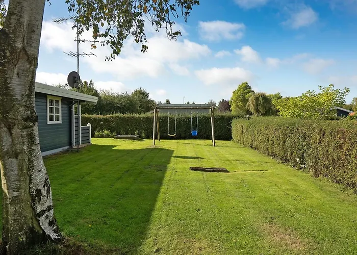 Holiday home Rosabella - 600m From The Sea By Interhome