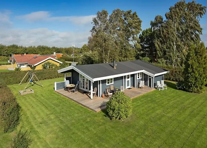 Rosabella - 600m From The Sea By Interhome *